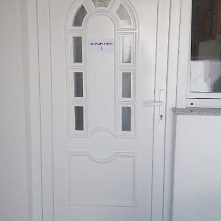 שיבניק Apartman Baraka מראה חיצוני תמונה